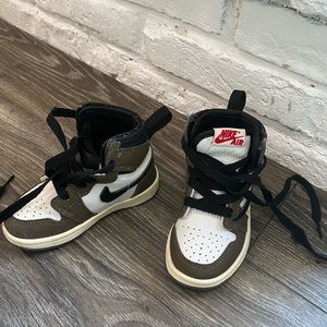 Toddler Jordan 1 mid alt (TD)
